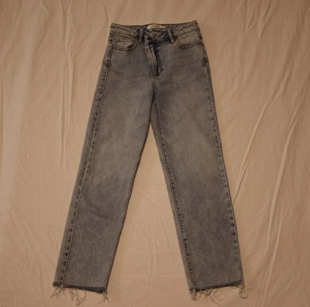 Hidden Los Angeles High Rise Straight Leg Raw Hem Jeans